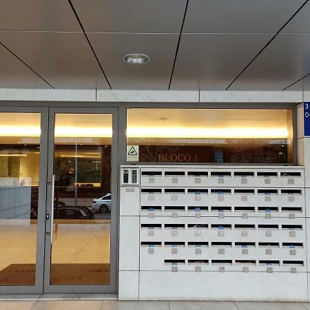 Yingying Apartamento With A Free Parking Space Lissabon Buitenkant foto