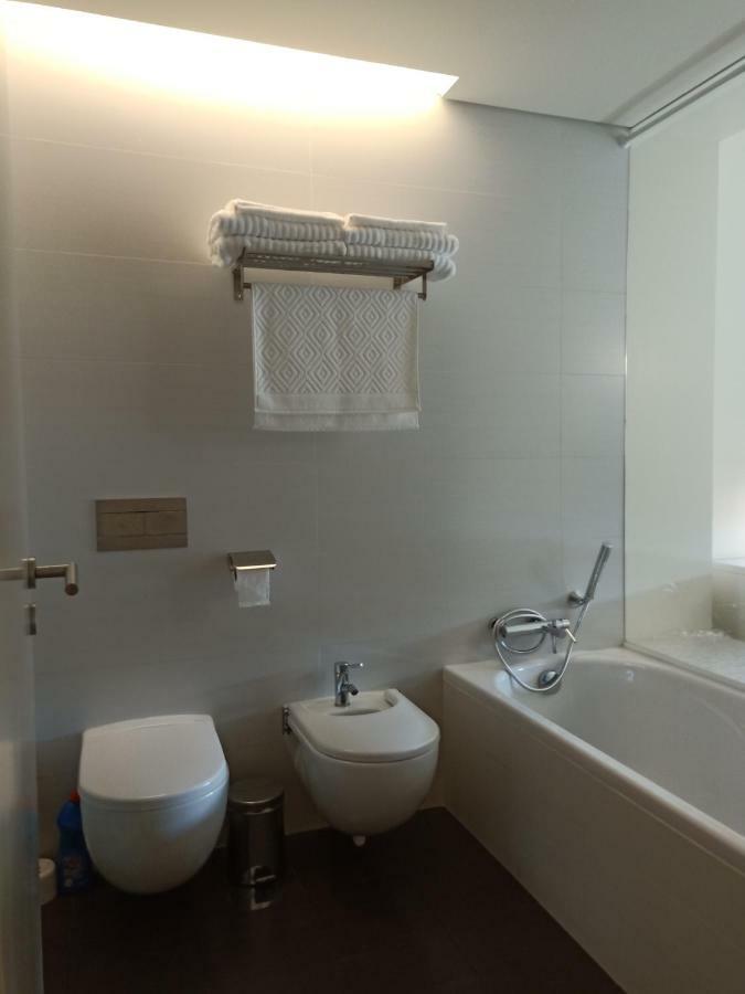 Yingying Apartamento With A Free Parking Space Lissabon Buitenkant foto