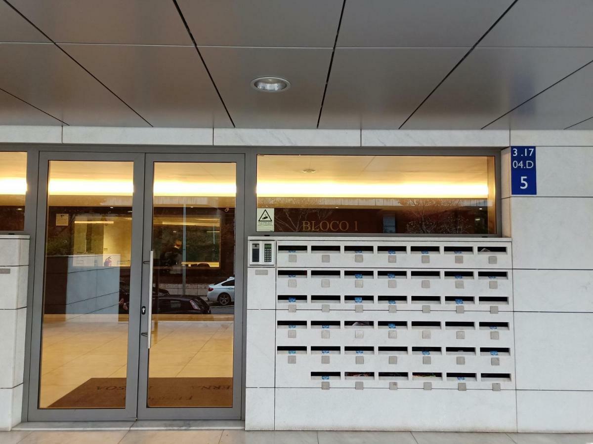 Yingying Apartamento With A Free Parking Space Lissabon Buitenkant foto